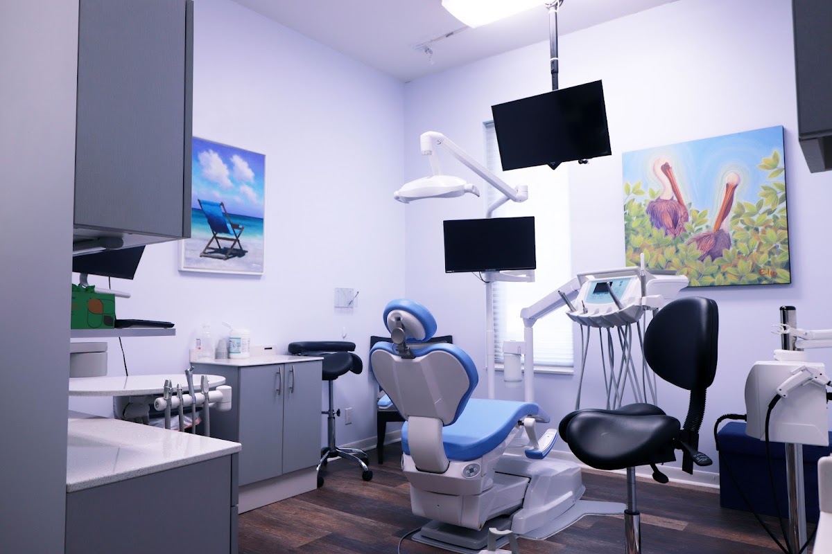 Paradise Dental Care photo 1