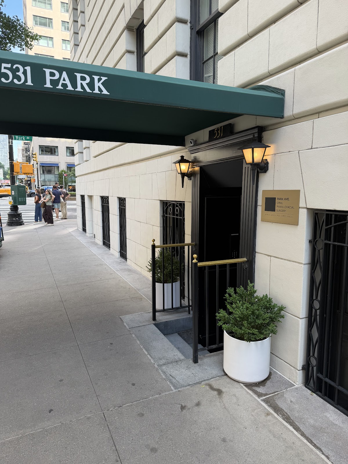 Park Avenue Oral Maxillofacial & Implant Surgery: James Choi, MD, DMD, FACS photo 3