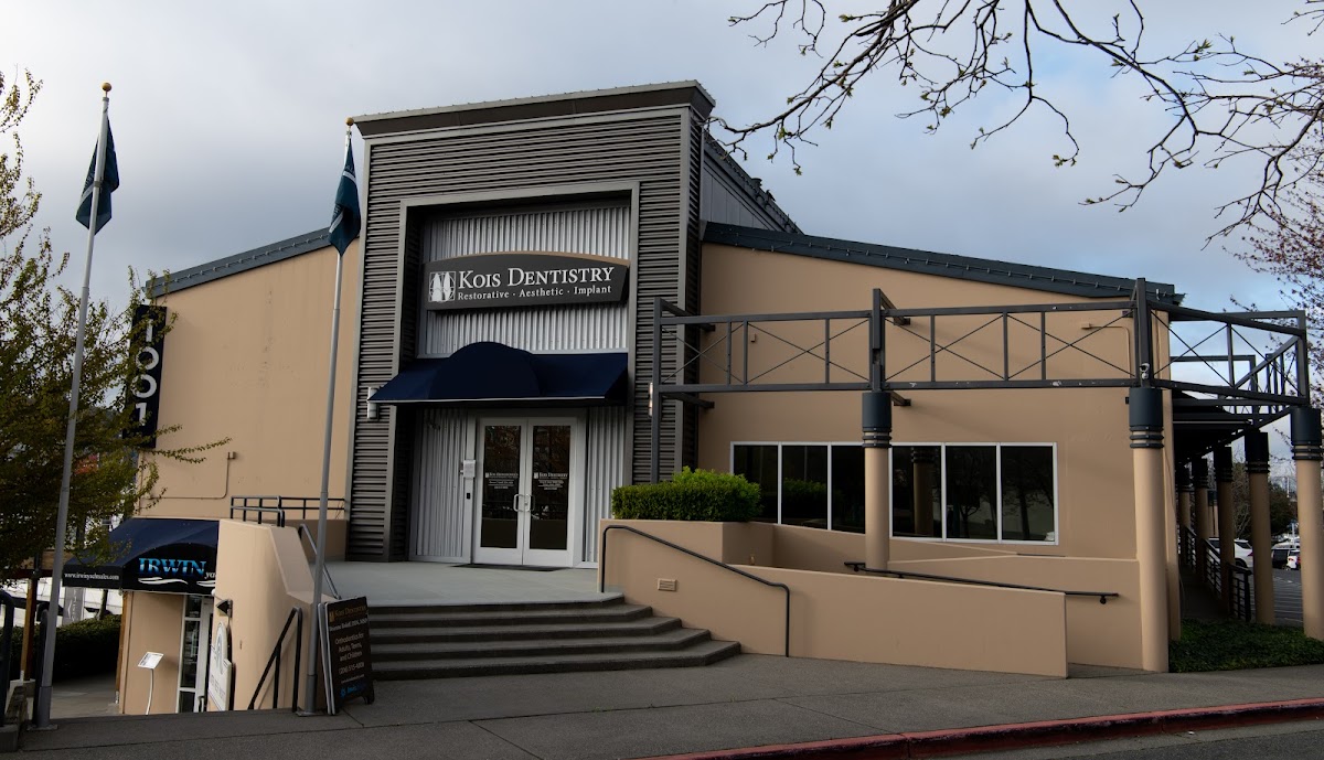 Kois Dentistry photo 4