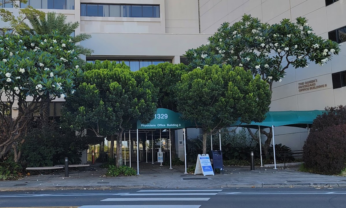 Queen's Crown Dental photo 4