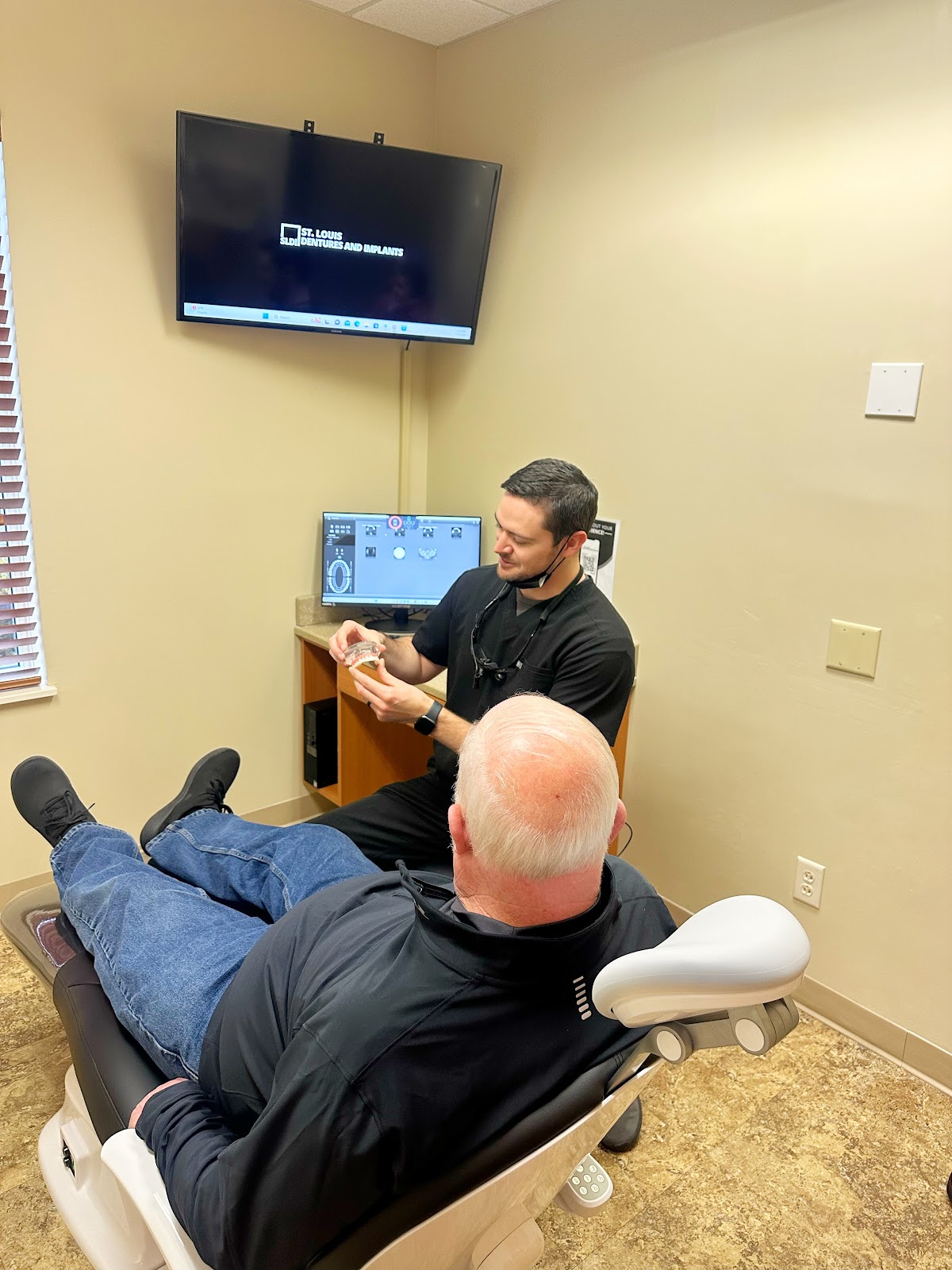 St. Louis Dentures and Implants photo 2