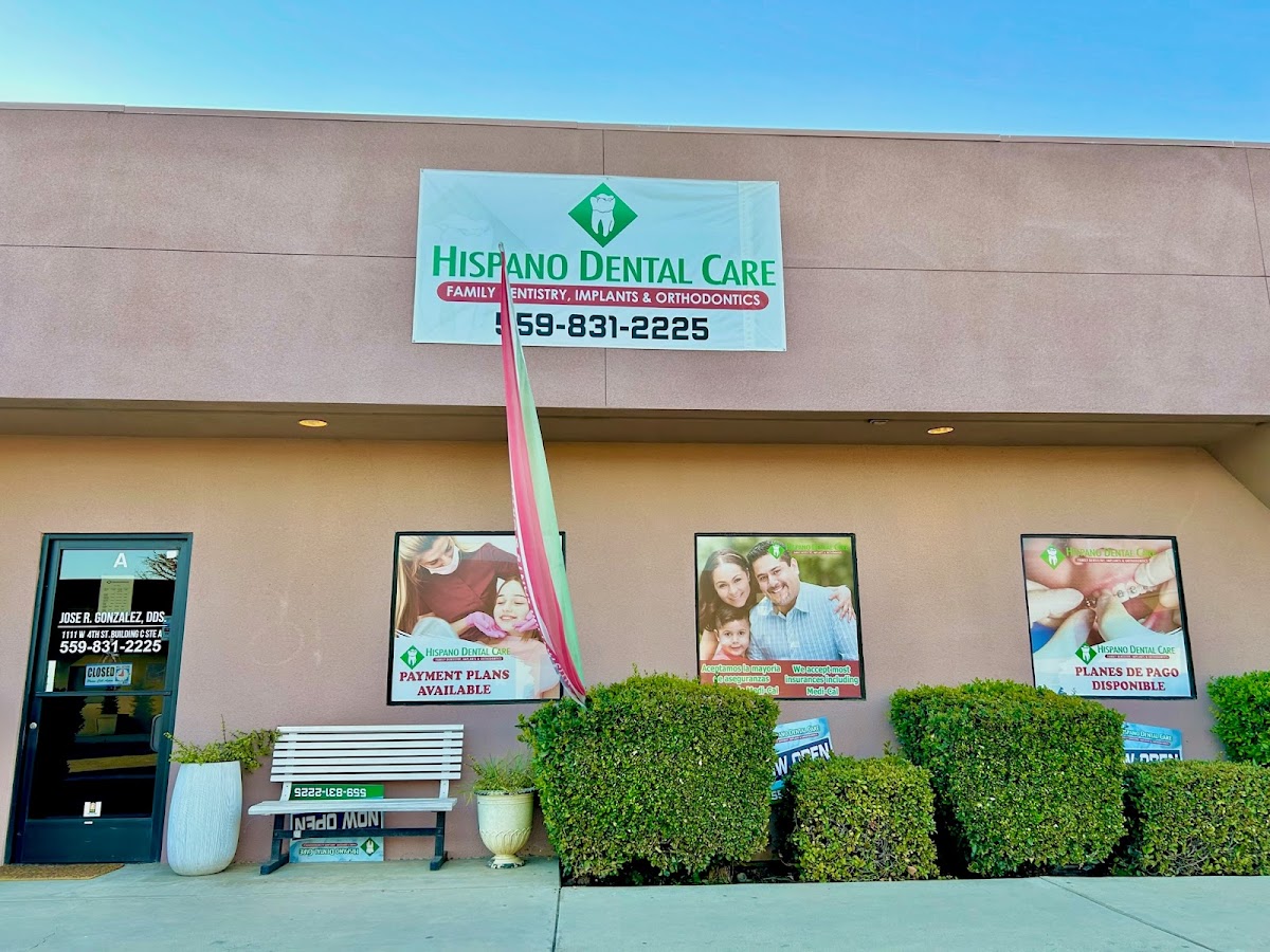 Hispano Dental Care photo 2