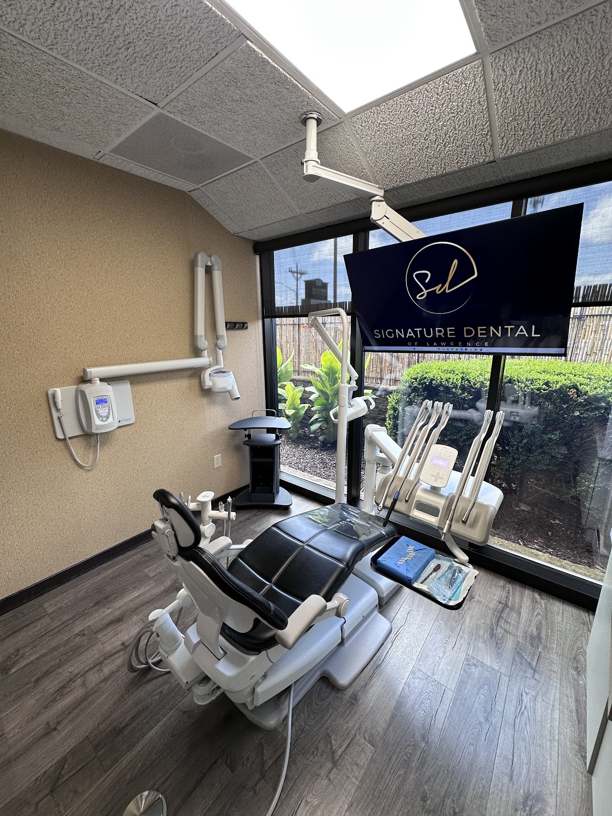 Signature Dental of Lawrence photo 5