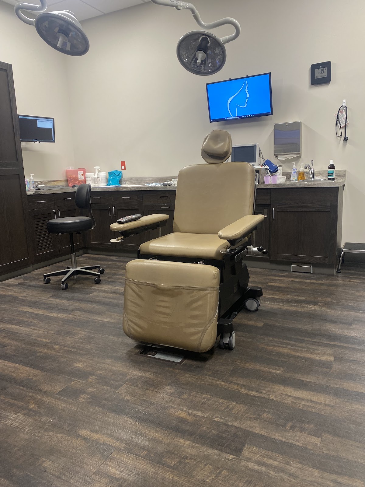 Lakewood Oral and Maxillofacial Surgery Specialists photo 2