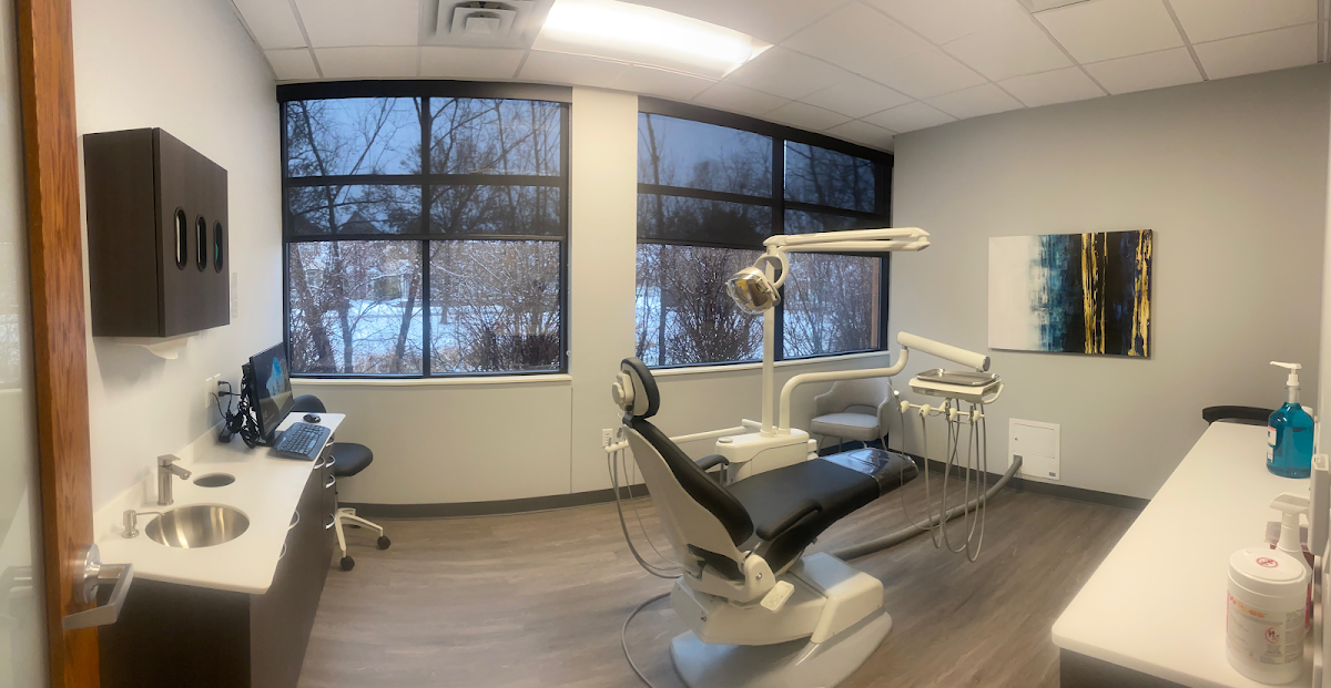 Britely Dentures + Implants Studio photo 4