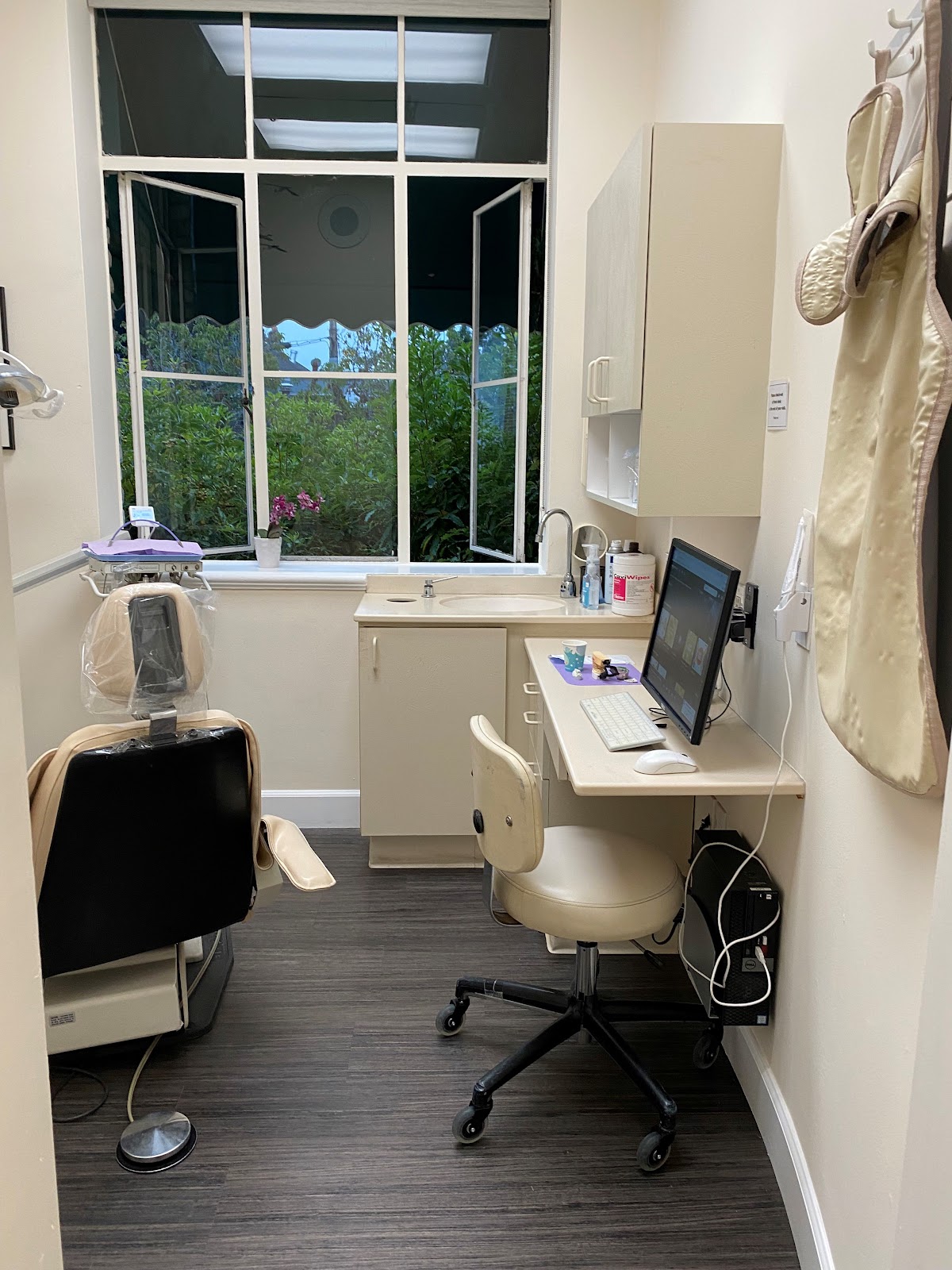 Berkeley Prosthodontics and General Dentistry photo 1