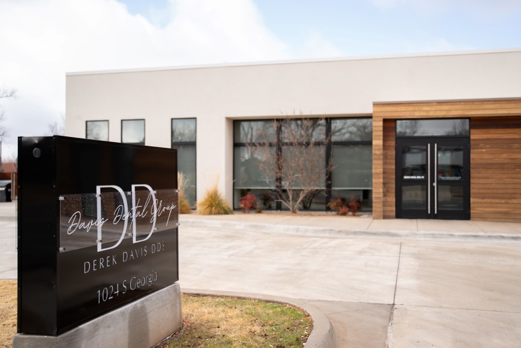 Derek Davis, DDS photo 2