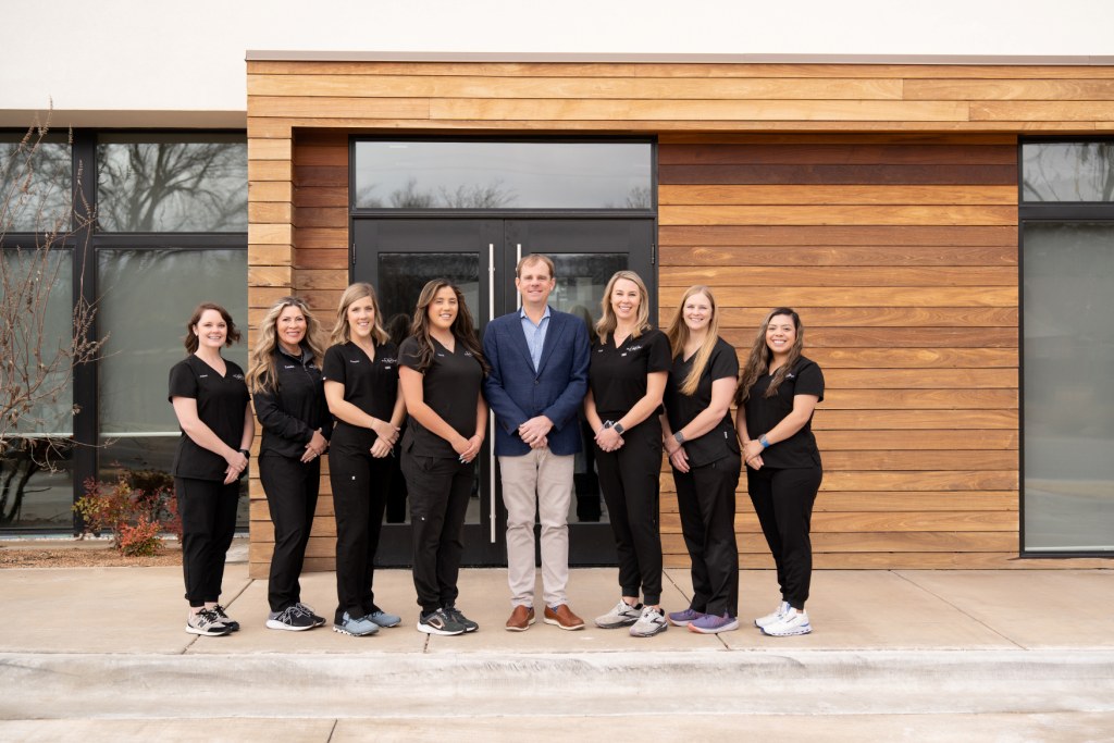 Derek Davis, DDS photo 4