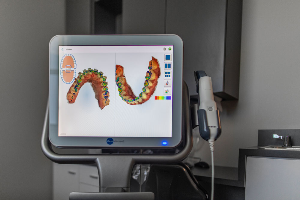 Metro West Orthodontics & Periodontics photo 3