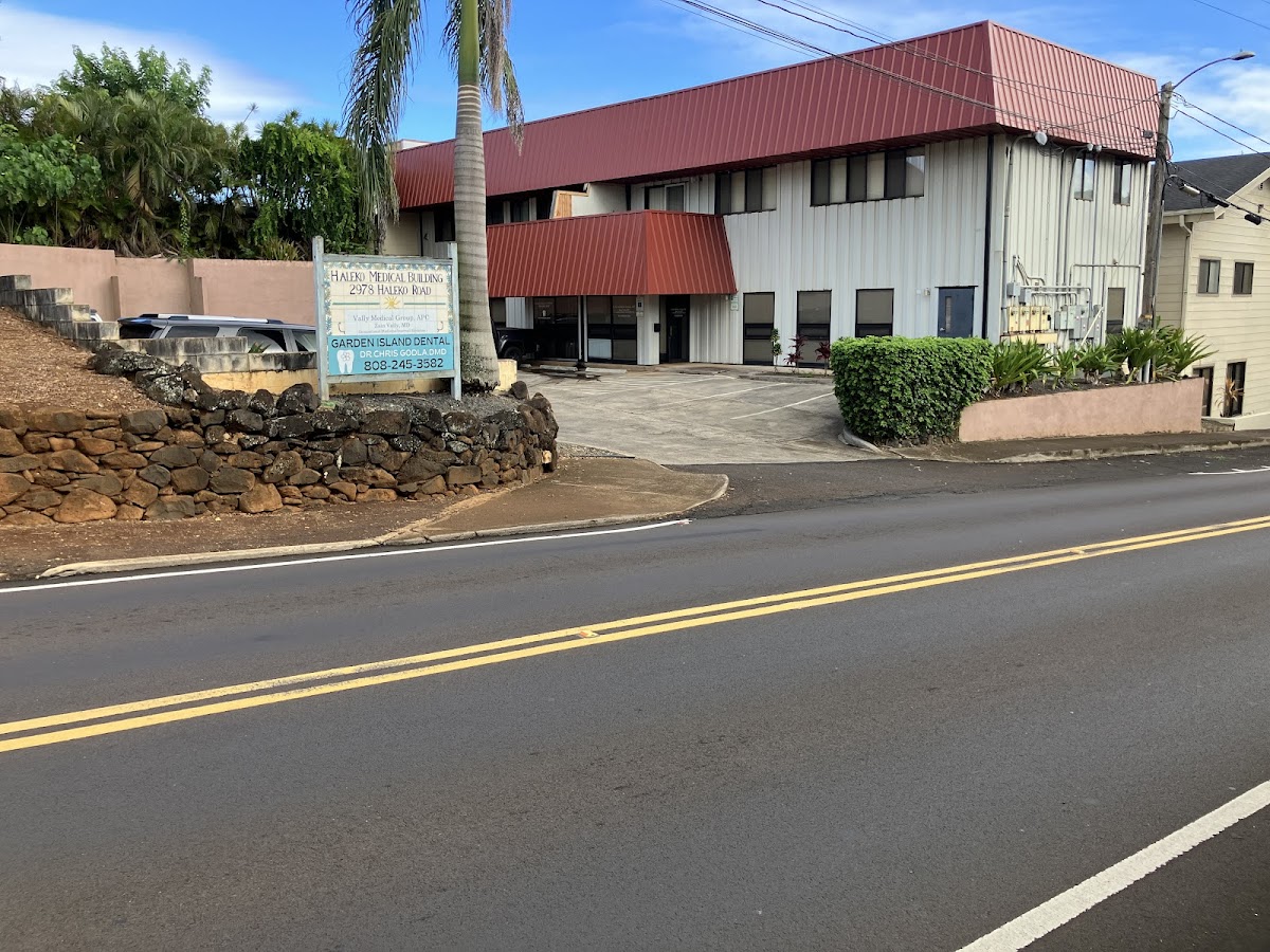 Garden Island Dental - Dr. Chris Godla photo 4