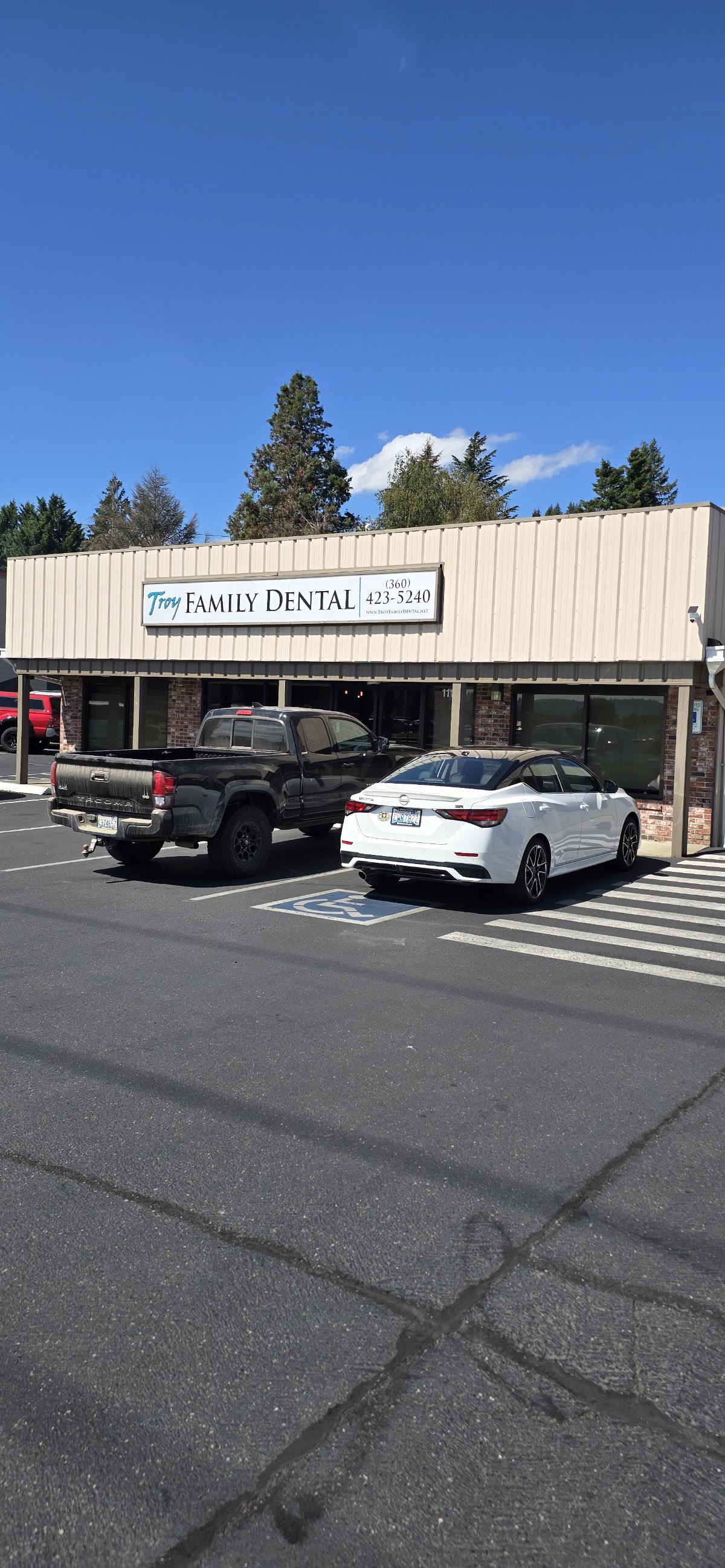 Troy Family Dental PLLC photo 1