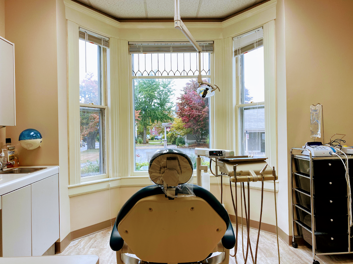 Manchester Family & Cosmetic Dentistry photo 2