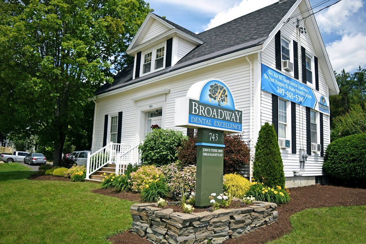 Broadway Dental PC photo 1