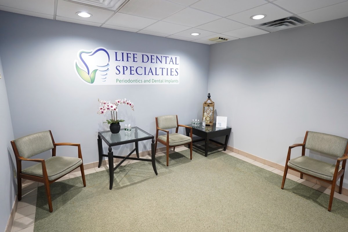 Life Dental Specialties photo 2