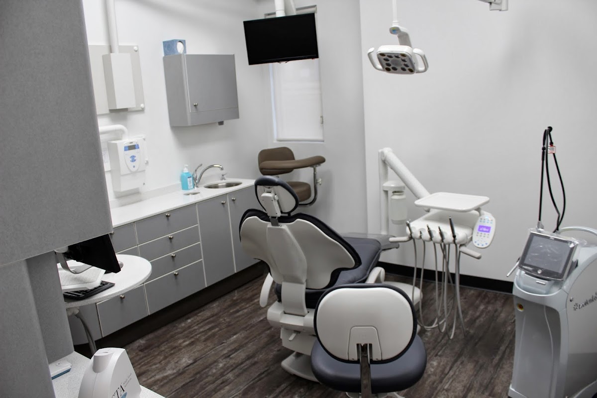 Mount Royal Dental photo 1