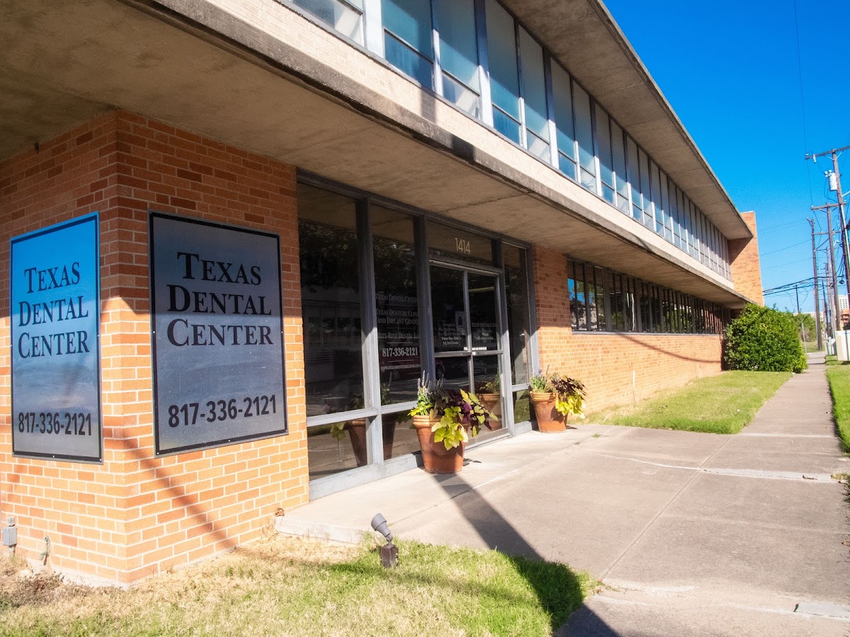 Texas Implant & Dental Center photo 2