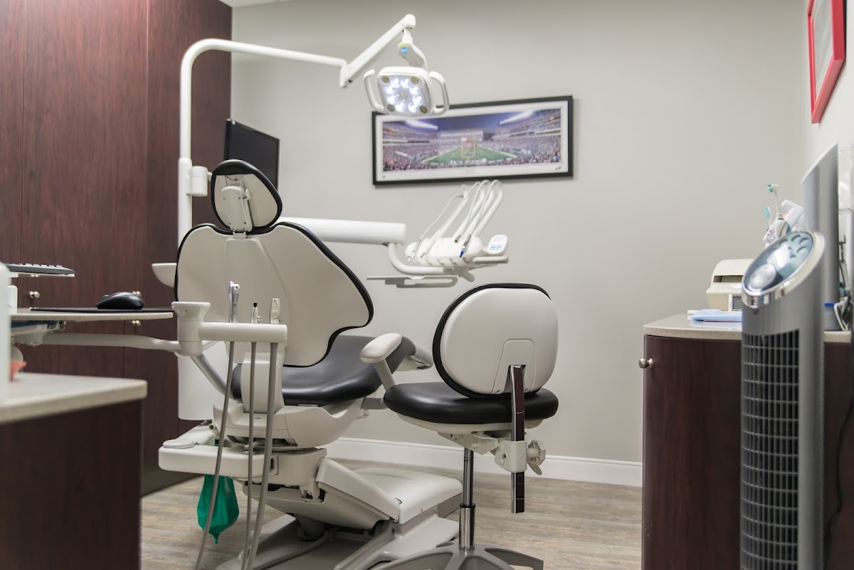 Barry P Levin, DMD Periodontist & Implant Dentist photo 3