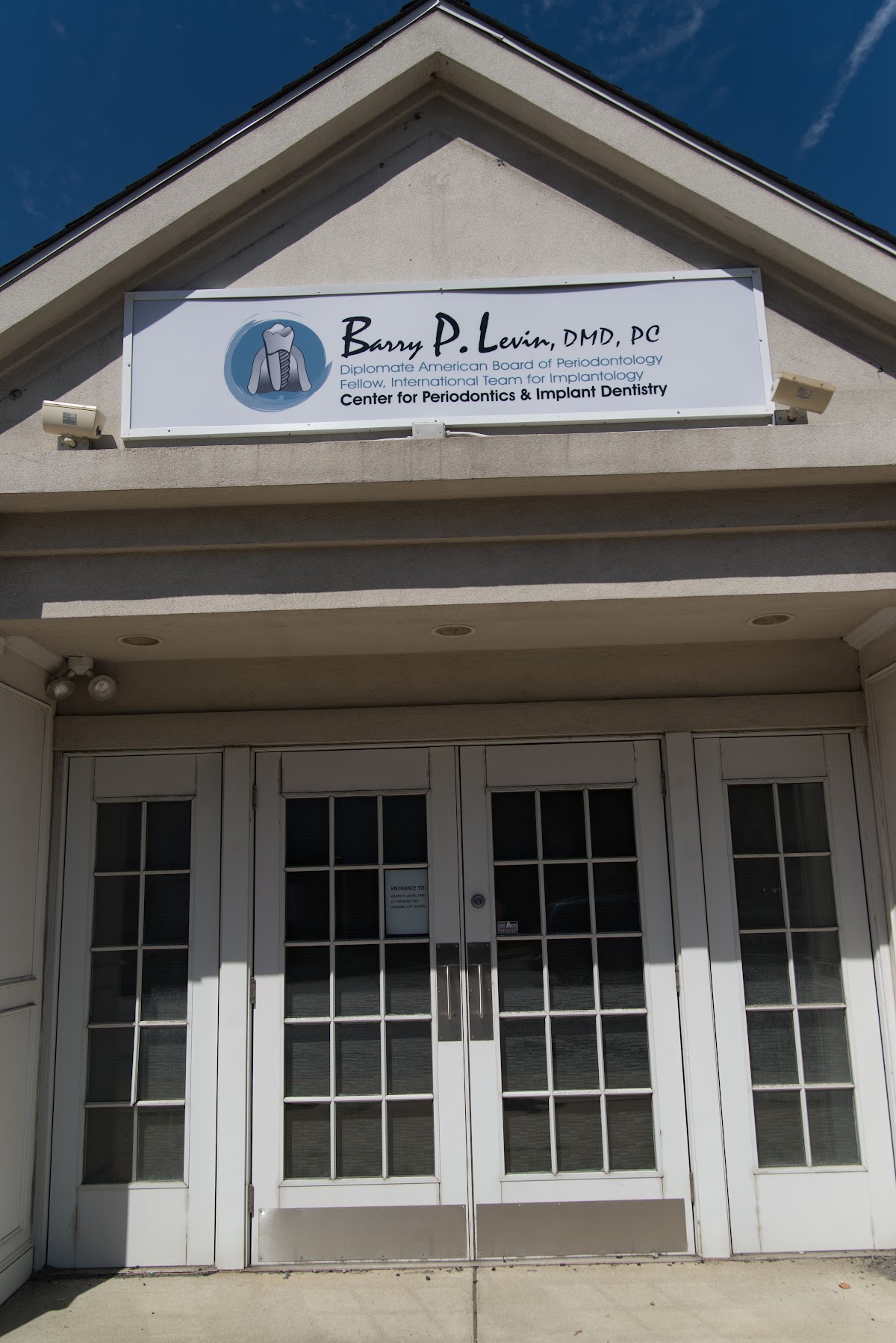 Barry P Levin, DMD Periodontist & Implant Dentist photo 4