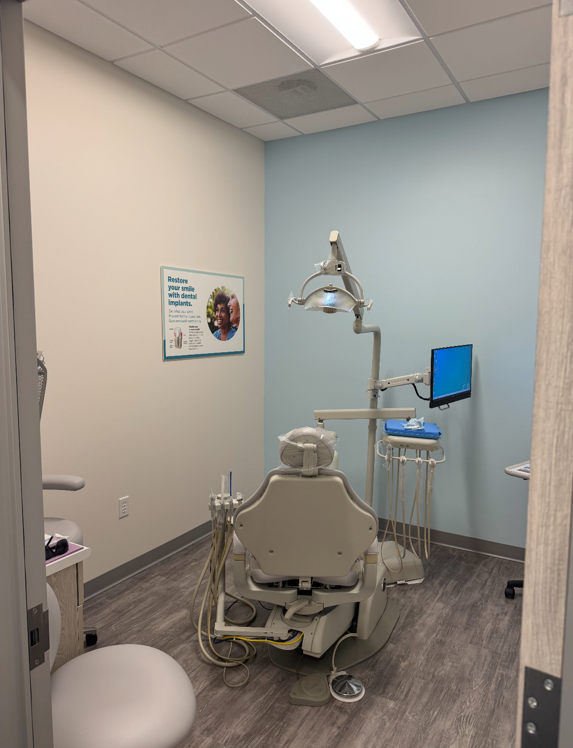 Affordable Dental Implant For Dallas photo 2