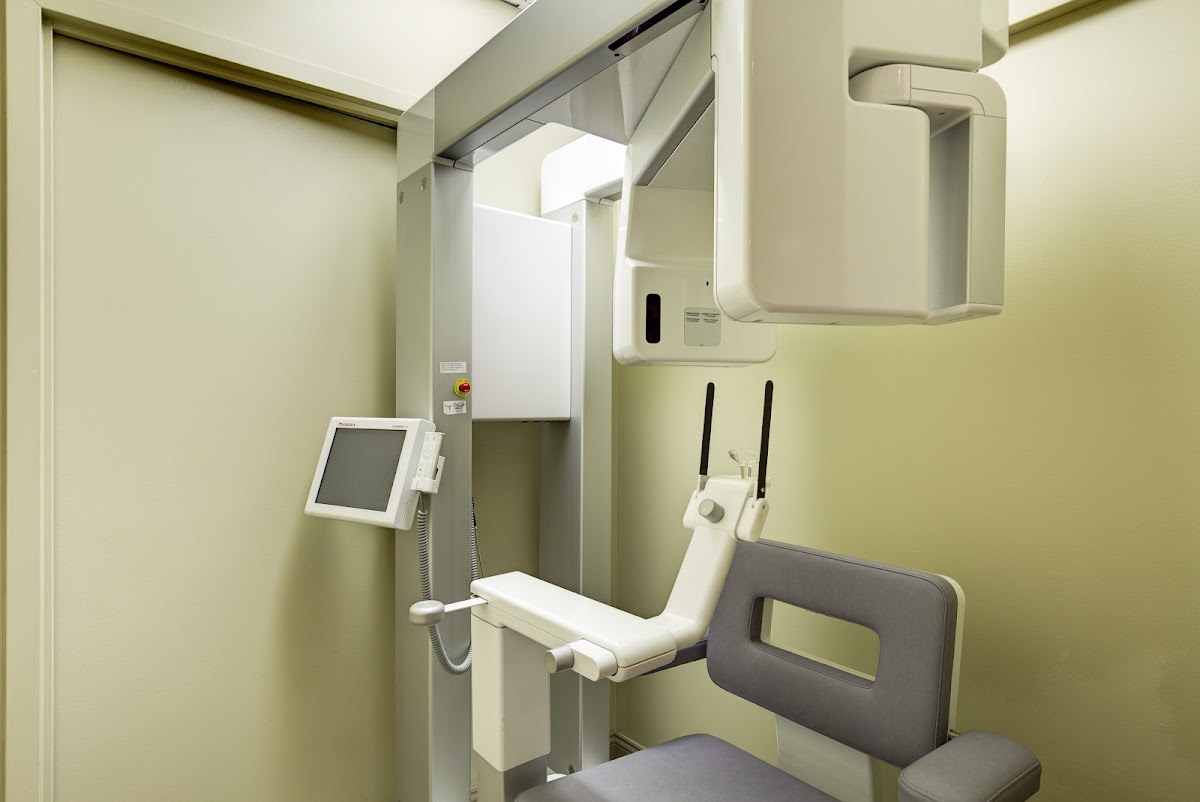Northern Virginia Periodontics: Falls Church photo 5