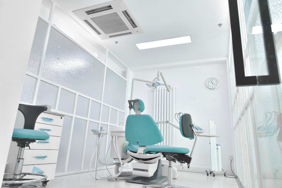 Boulevard Dental / Dentist In Palmdale photo 2