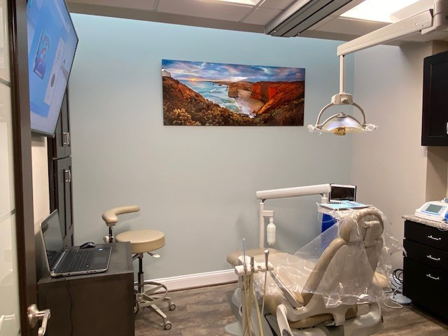 Aesthetic Laser Periodontics & Dental Implants: Peter D. Hadeed, DDS PC photo 3