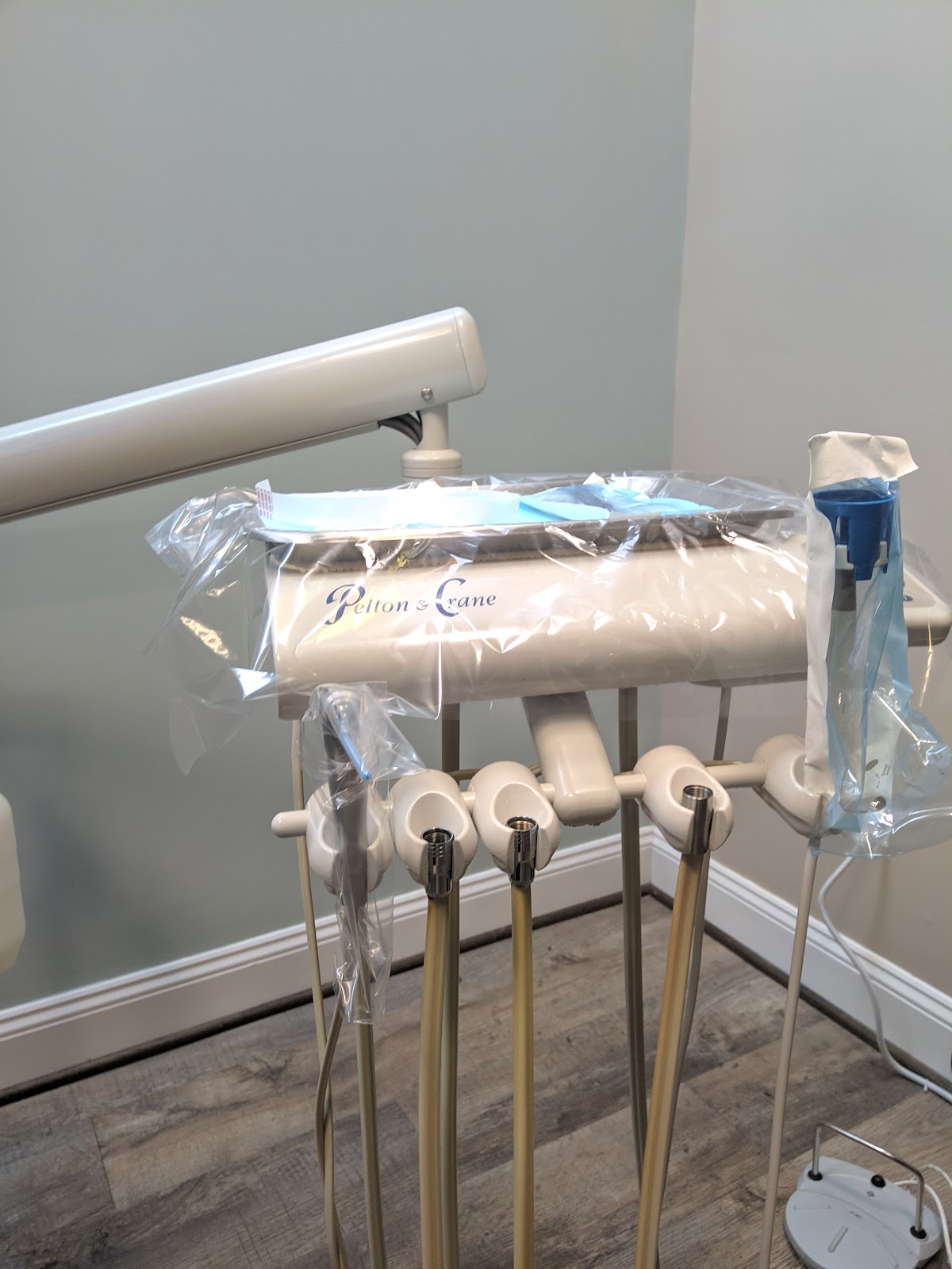 Aesthetic Laser Periodontics & Dental Implants: Peter D. Hadeed, DDS PC photo 6