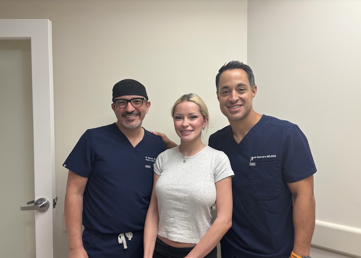 Matouk & Guevara Implant & Facial Surgery photo 6