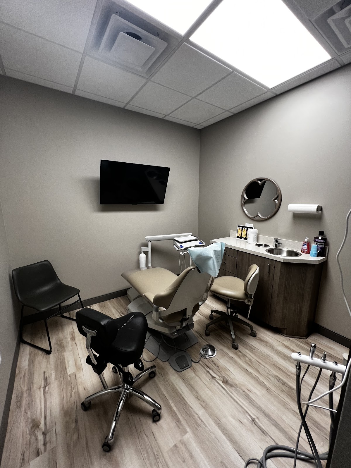 Oak Dental photo 3