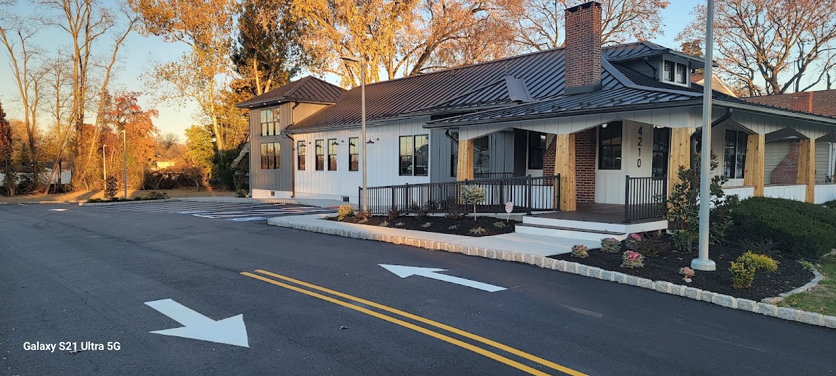 Dr. Ralff Center for Cosmetic & Implant Dentistry photo 1