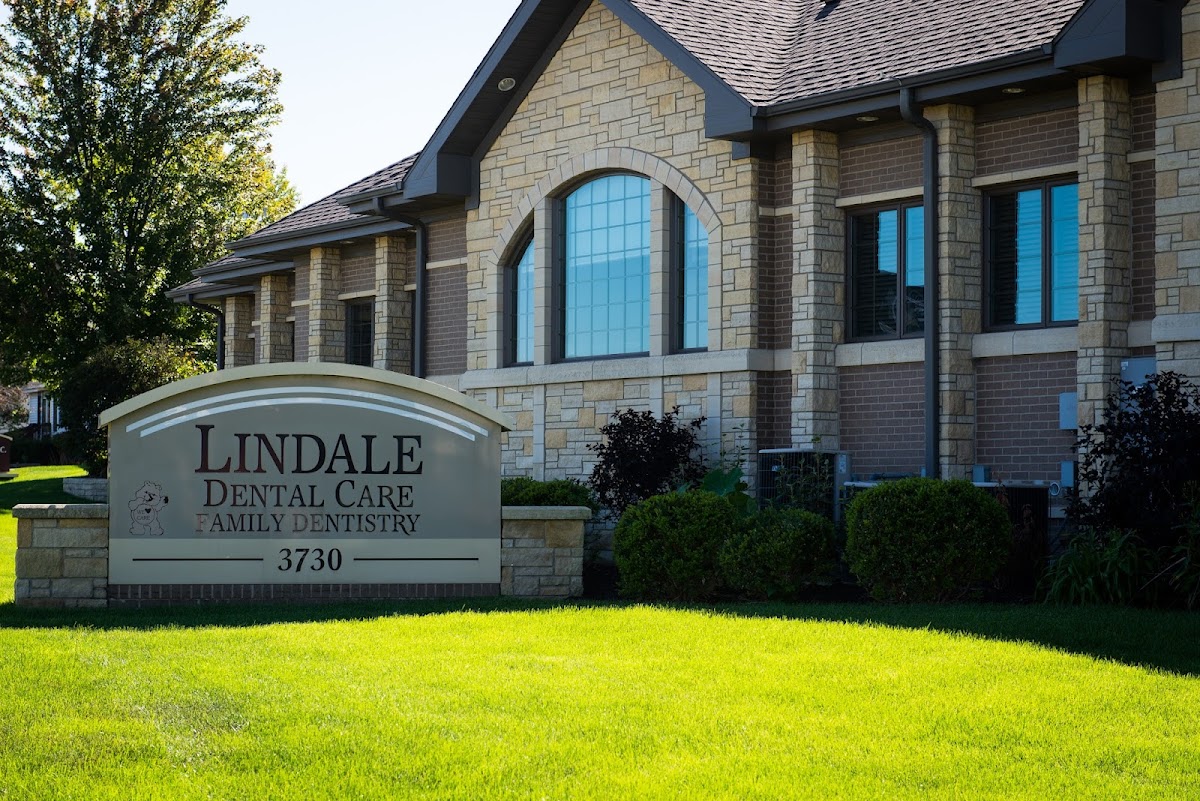Lindale Dental Care photo 1
