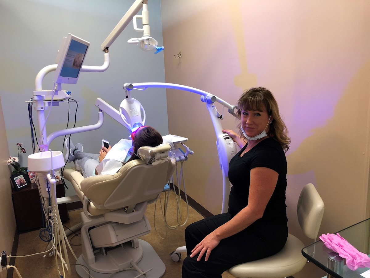 Center for Cosmetic Dentistry photo 5