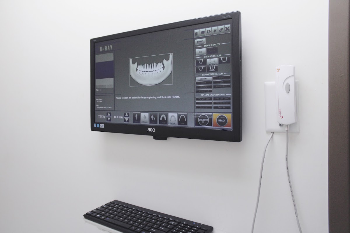 Id Dental and Implant Center 아이디 치과 (임플란트, 교정, 미용, 일반 종합) photo 6