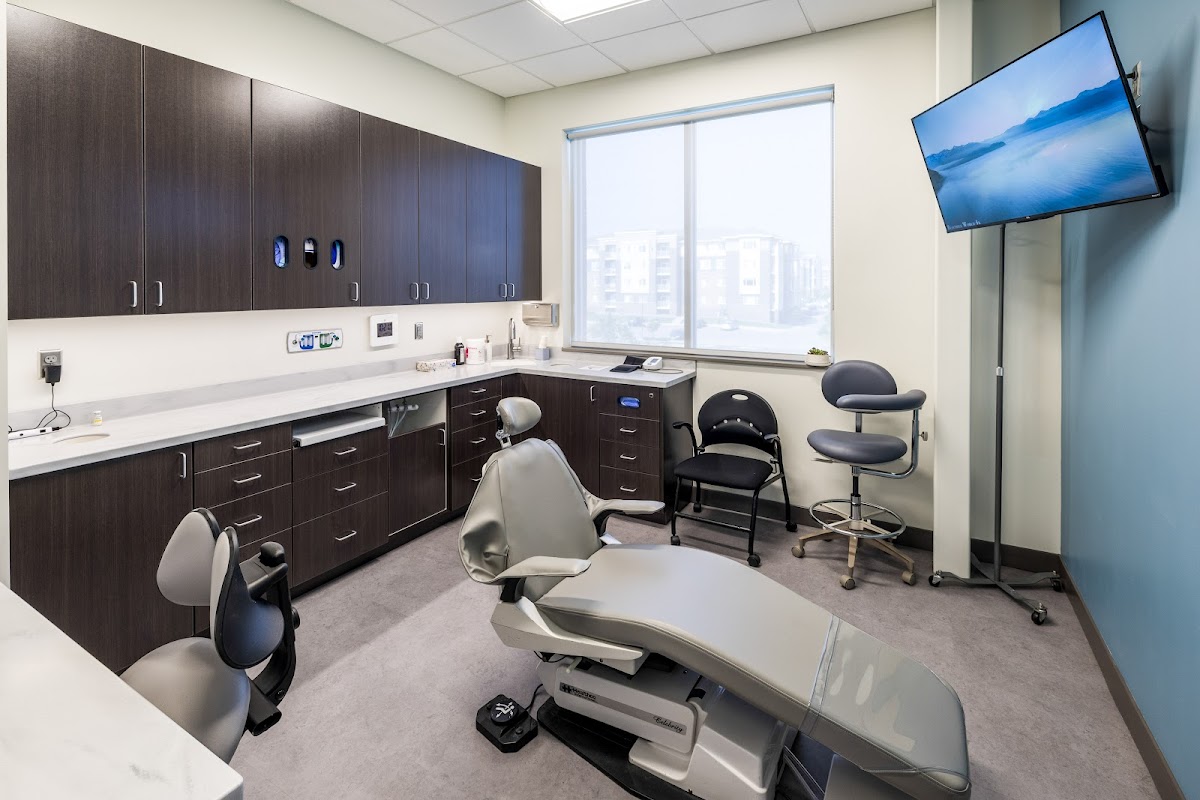 Rise Dental Surgery and Implant Center photo 1