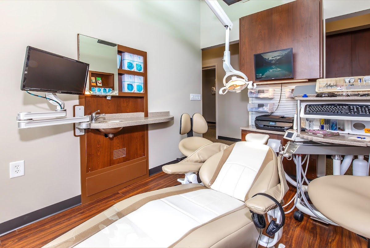 Smilemakers Comprehensive Dentistry photo 5
