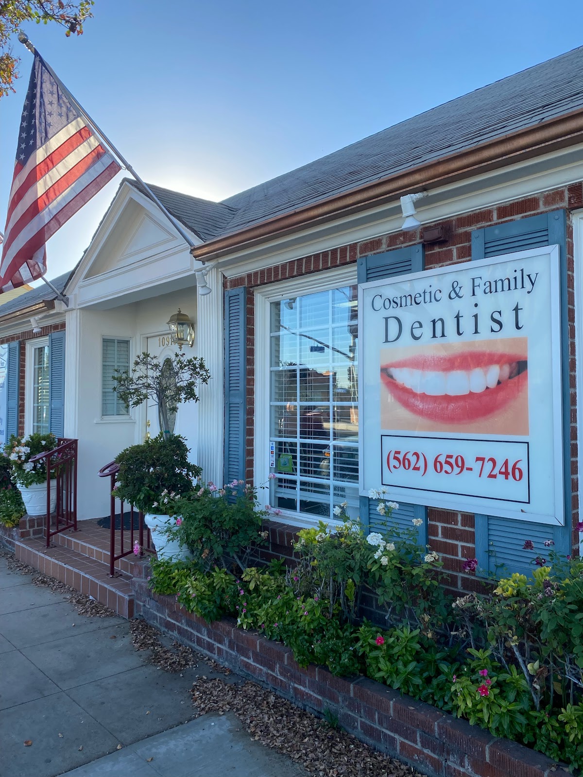 Dentist Downey - Orange Estates Dental photo 1