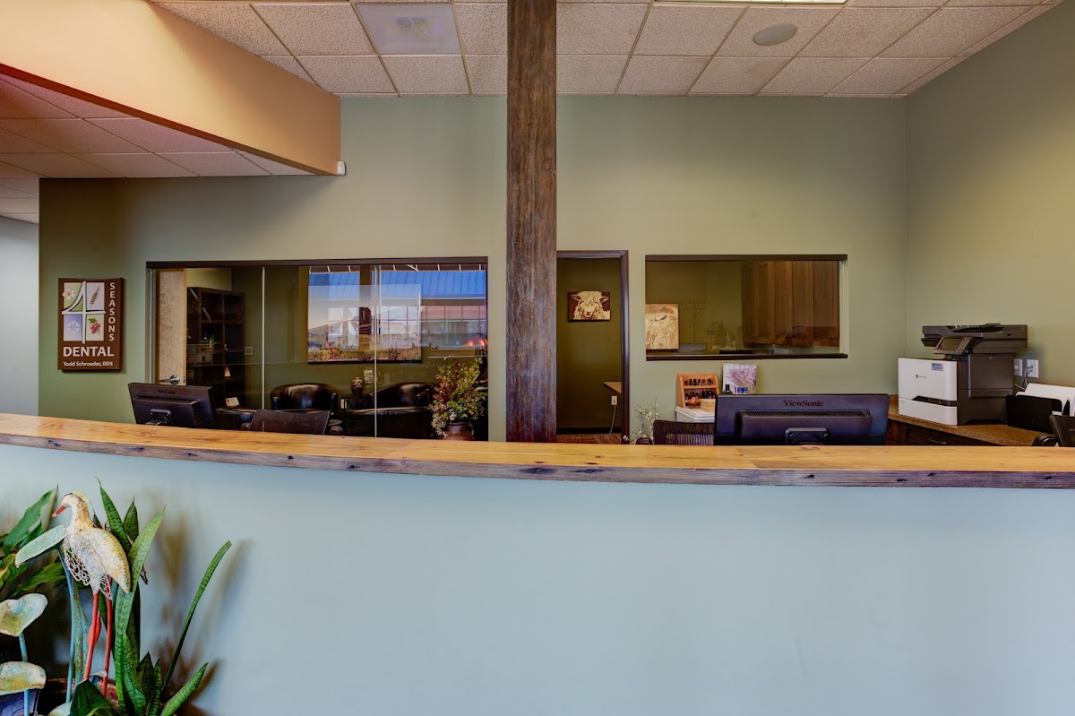4 Seasons Dental photo 5