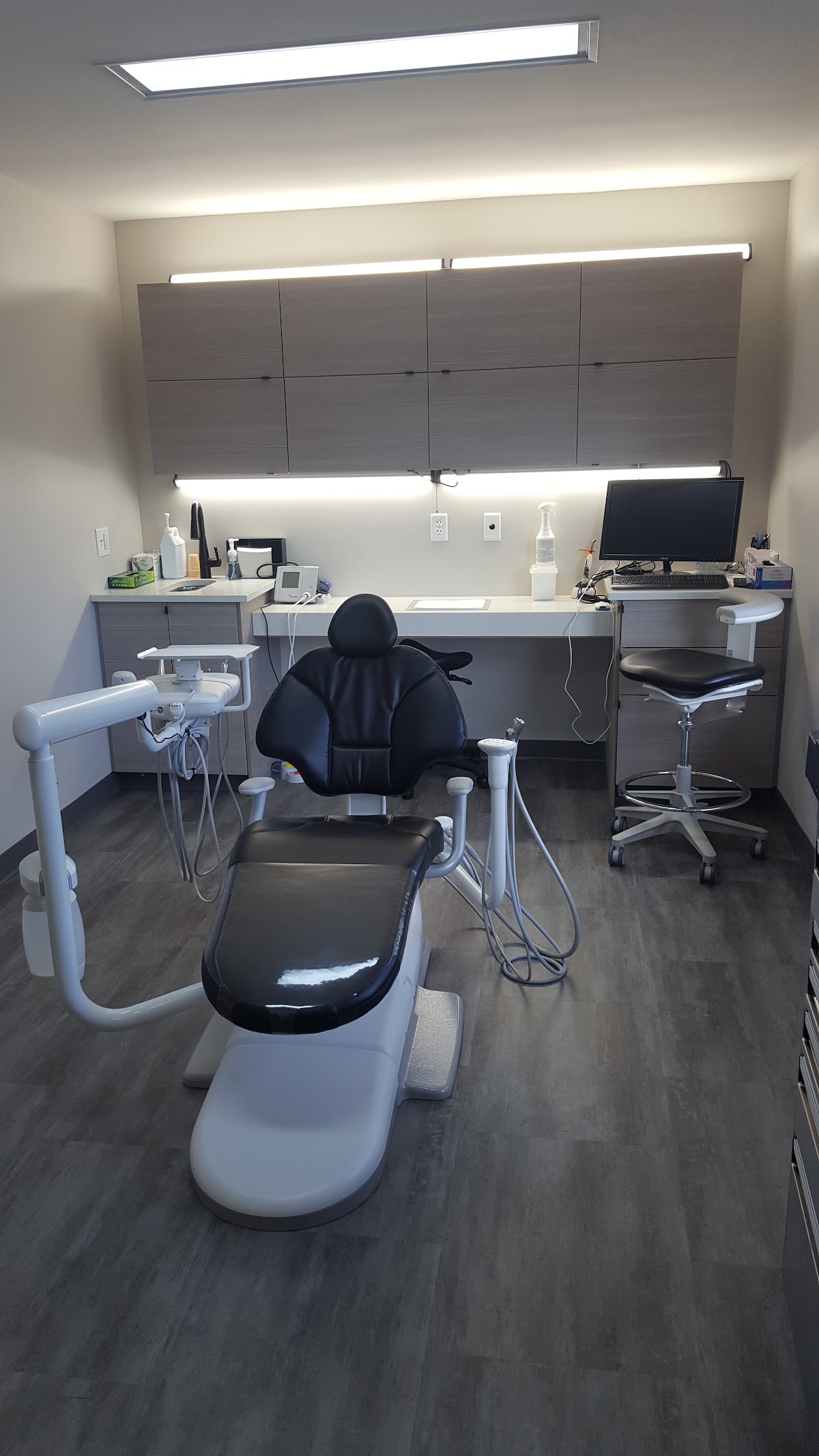 Gufford Dental photo 3