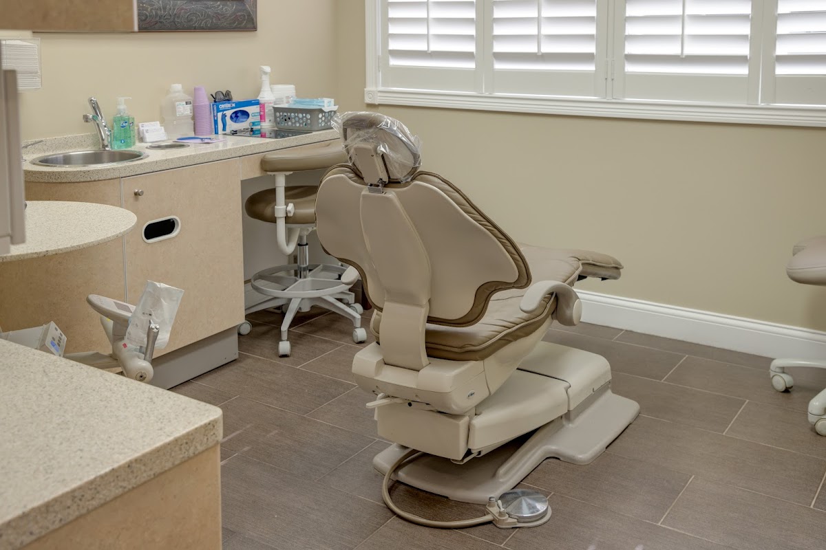 Park Place Dental Implant Center photo 4