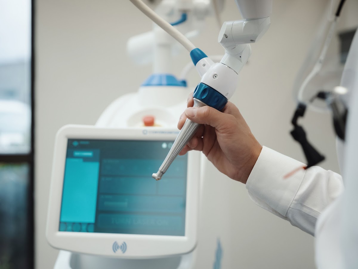 Yerondopoulos Dental photo 6