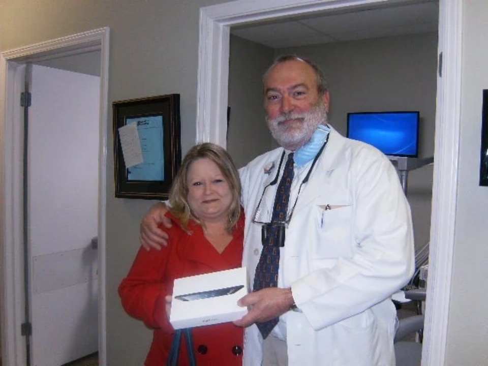 Dr. Chris a Mott DDS photo 4