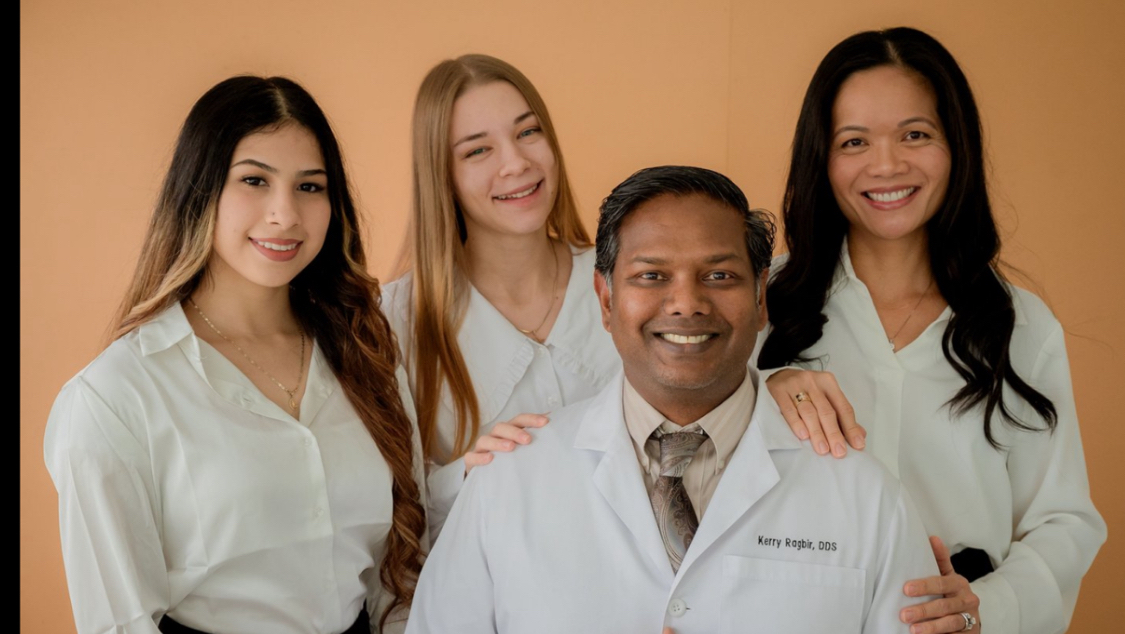 Doc'S Dental Implants And Crowns - Irving photo 1