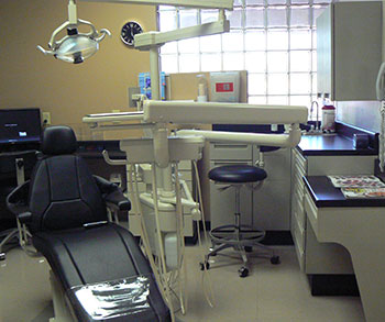Rhonda F. Company DDS Andrea M. Company DDS & Associates General Dentistry photo 1