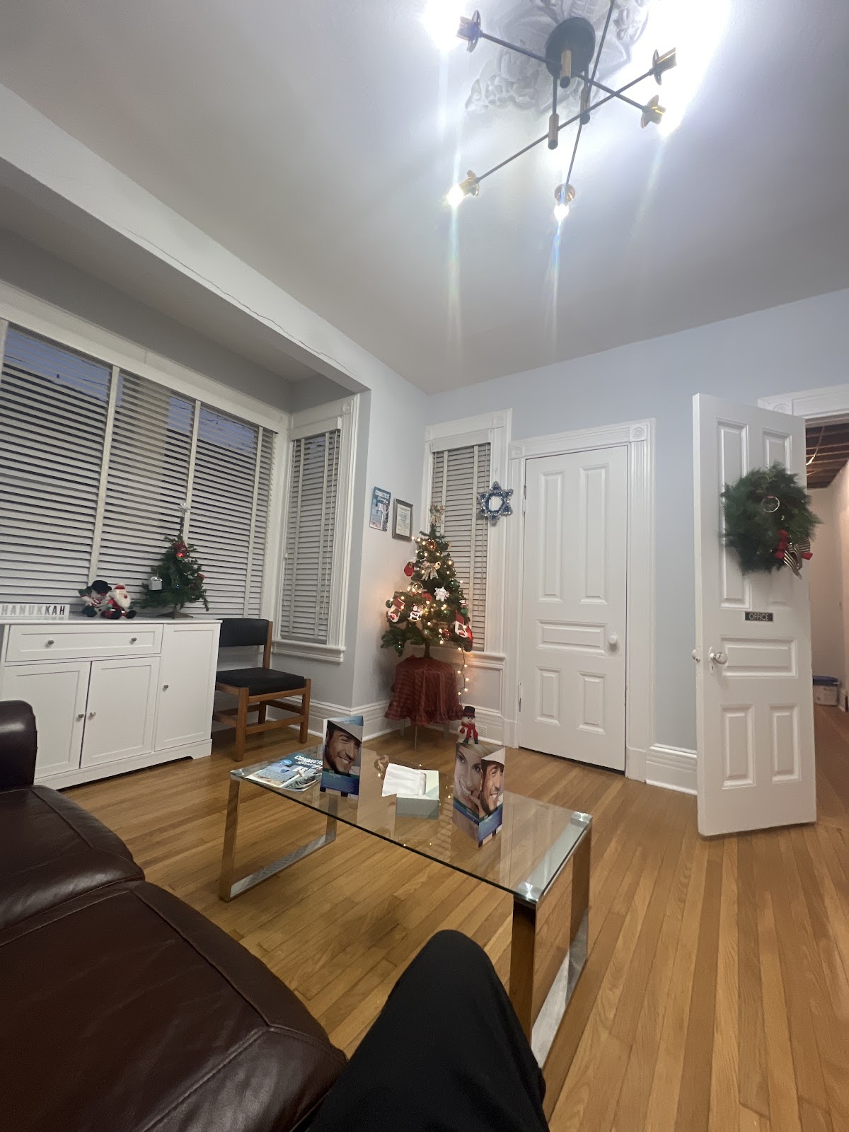 Hoyt Street Dental - Dr. Eric E. Navok DMD - Implant, Emergency, Sedation Dentistry photo 2