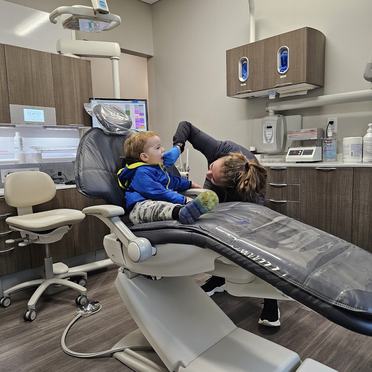 Oakwood Hills Family Dental photo 4