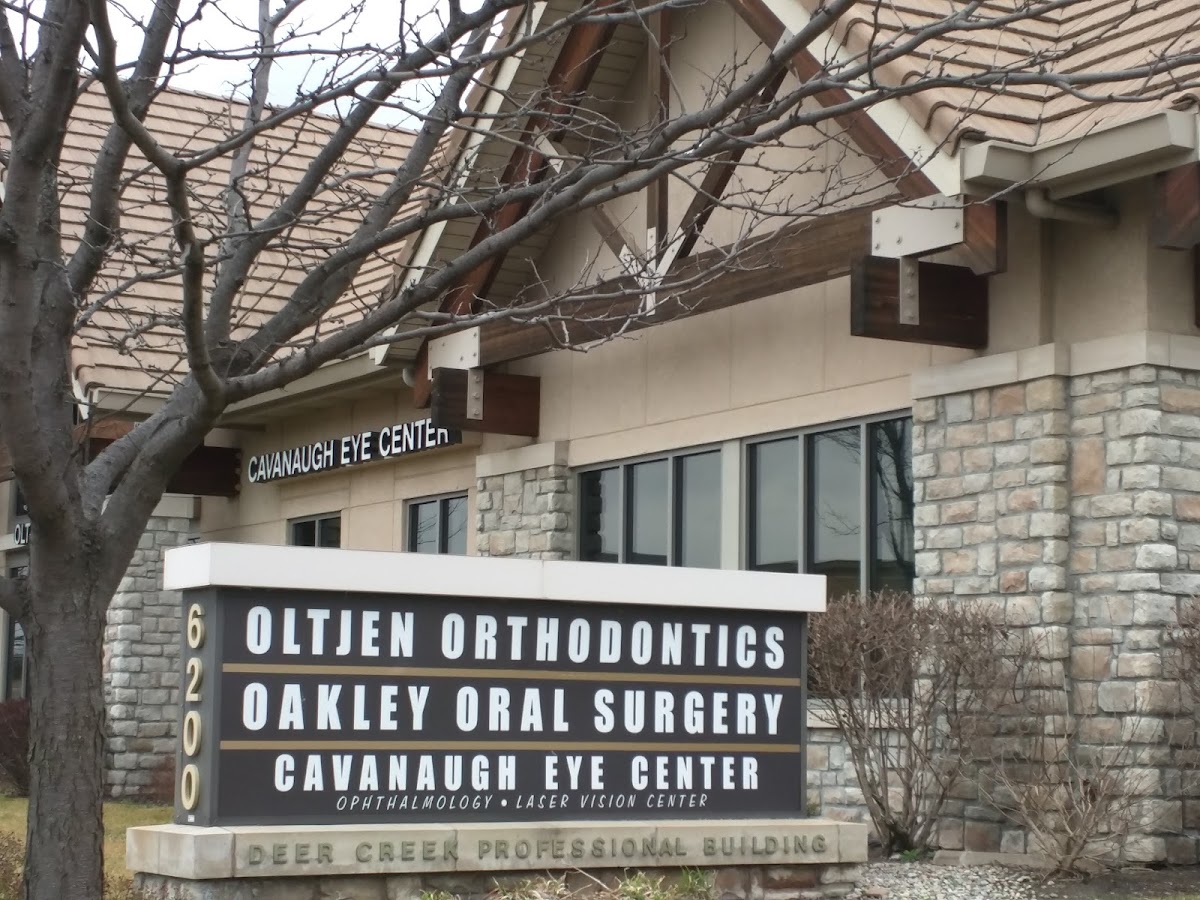 Oakley Oral Surgery - Richard M. Oakley photo 2