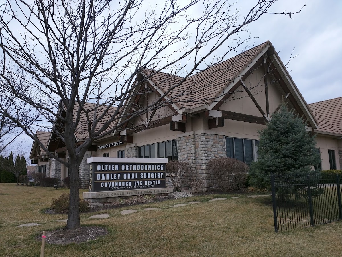 Oakley Oral Surgery - Richard M. Oakley photo 6