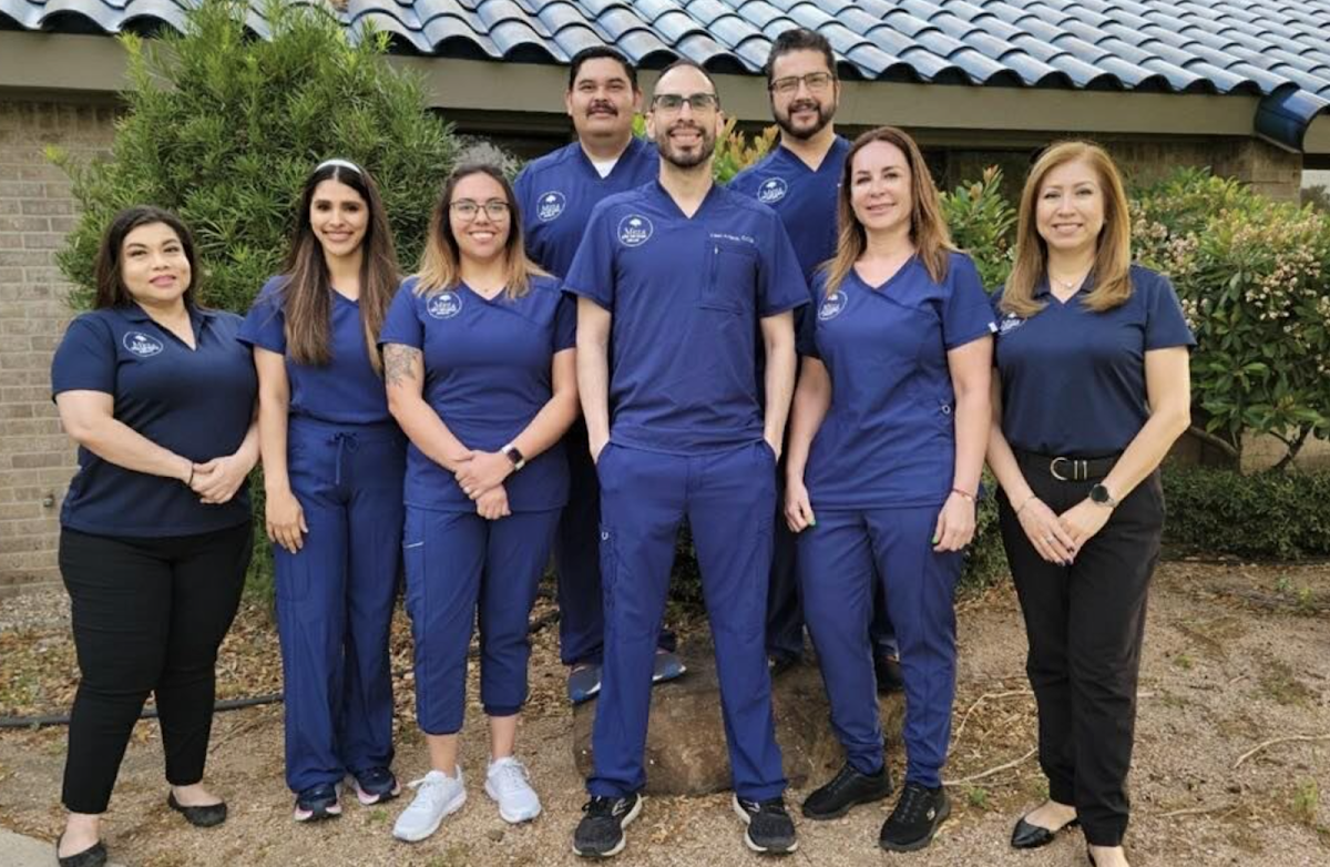 Meza Family & Cosmetic Dentistry photo 1
