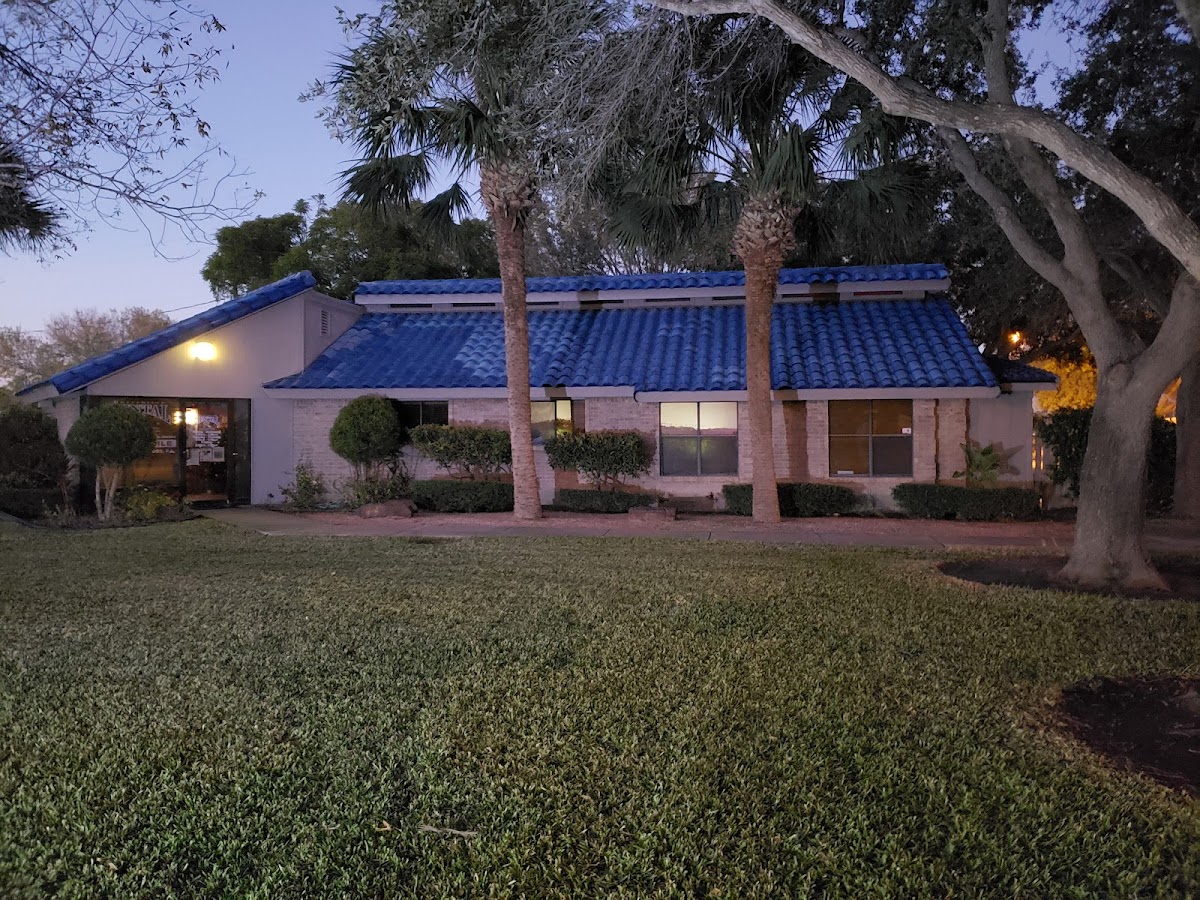 Meza Family & Cosmetic Dentistry photo 3