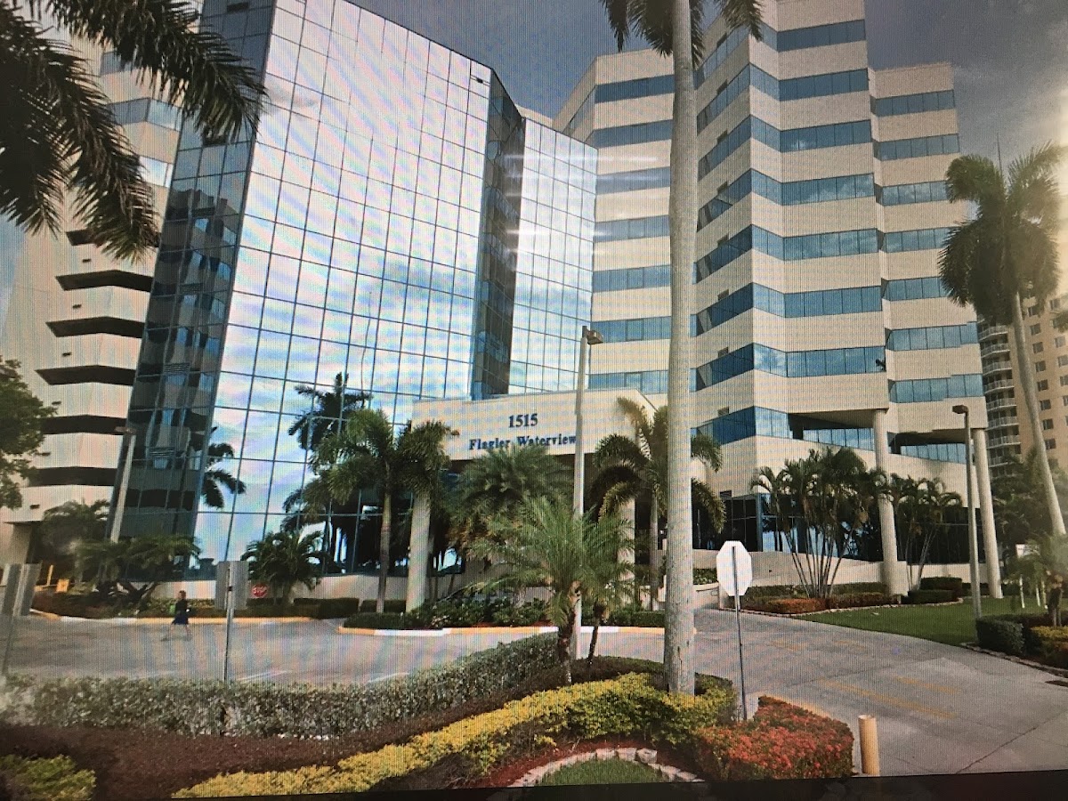 Florida Institute for Periodontics & Dental Implants photo 6
